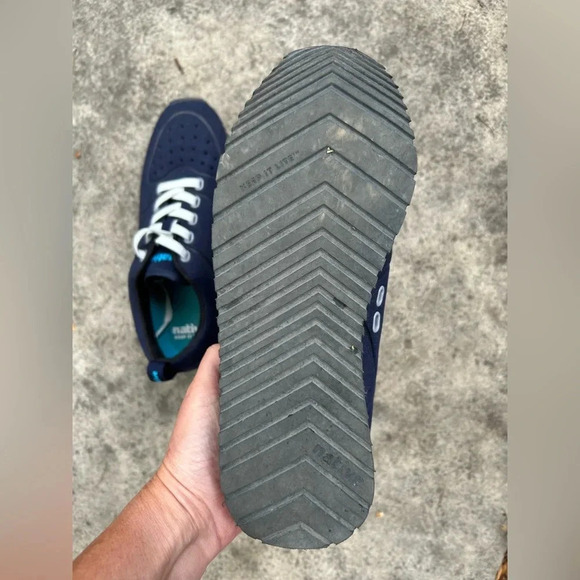 Native Cornell Lace Up Sneakers, size 38 - Picture 6 of 8